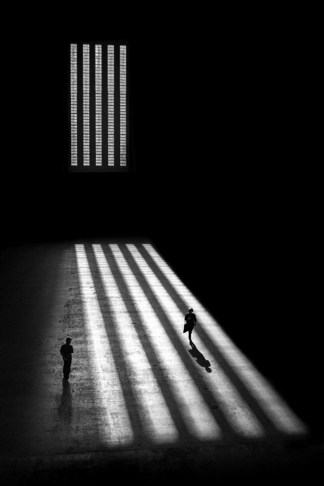 摄影是一场关于光与影的游戏：Alan Schaller